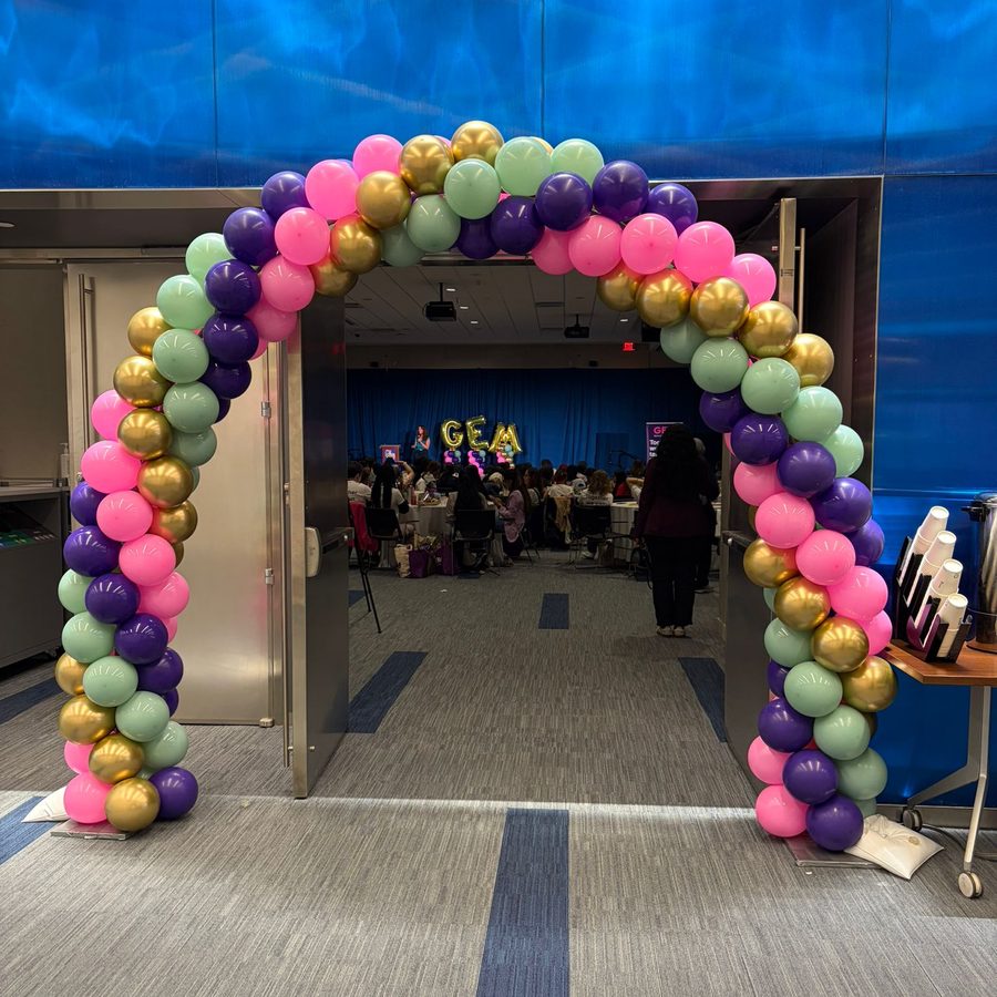 Empire of Gifts balloon decor gallery image 8
