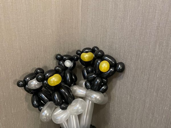 Custom balloon sculpture centerpiece